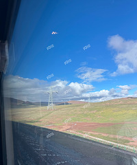 �Լ�318����������Ӫ���Ժ���ǵǹ�����Ů����