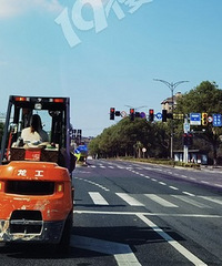 ���ڲ泵����ֱ����·�ˣ���