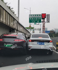 这老地方又撞了…