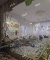 ����ͻ����һ���������ﱻ���ݿ���ײ�˸��������