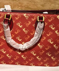 ����ɫ�Ļ�����������ͺܸߴ��ϣ�