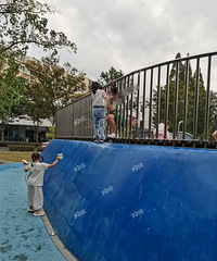 �����������С�����������ڰ�ȫ�����������£���������������