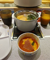 ���ˣ����ʺ�һ�˲͵���תС��� �������һ��