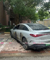 ����һС�����³���ͻ�����飡һ������Դ�����ջ٣������Ⲩ����