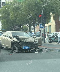 ������·ײ�úÿ��Ű�������ͷȫ����ȥ�ˣ�