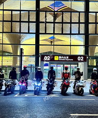 ���˻���զ��Ħ�г��ۼ����ˣ�