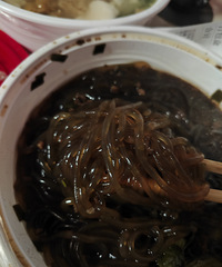 ��6���ѳ� ÿ������һ��ֱ���ӵ���