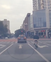 ÿ���˿�����Ƶ�������ˡ�