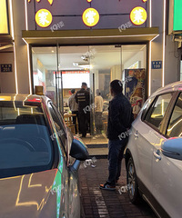 ҹ��ʱ����㾴�Һ� һ����ҹ�������߱��ϰ���ס�ˡ�