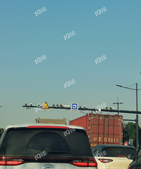 ˭���ܹ���߷�������·�ϲ������µĴ����