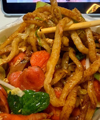 �������������ҹ������˿���ڳԵ��ˣ����������