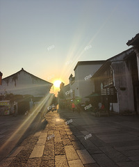 �����ºӽ�~���Ϧ��������~