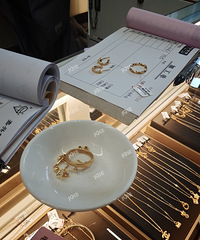 ���걾���꣬�����ִ�����ȥ���˺ܻ�Ĵ��껻�˽����Ρ�