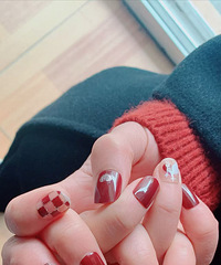 ����ͺ�ɫ���׸���Ŷ