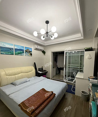 һ���������գ���ͷ��β�����ٶ�ʱ������ڣ����ڳ��ﻹ����