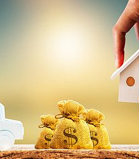 �ж���Ů������£����ƽ�ֲƲ���