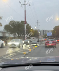 ���ֳ��죡�������������߷�ͻ��ײ���¹ʣ��ֳ���Ƶ�ع⡭��