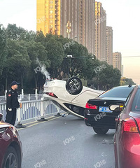 ��������¹��е�డ�����г������ʧ���ˡ�