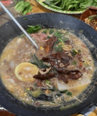 �ڼ��ˣ�����һ�ұ����ҺóԵĹ��ݻ����