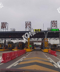 26����˸��ٻ���������£�ƽ���������ȵض���ȷ����