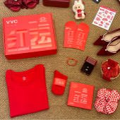 ���ڸ㶨�ҵĺ�ɫװ��