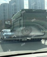 ʲô�����������������ײ�˴�����������Ǹ�Ů˾����