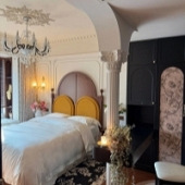 ��ʽ�йŷ����Һ�Ư��