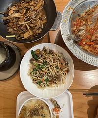 ������ҽ����˱����ˣ������е��� ������˺ö�ˮ...