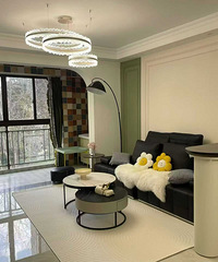 Ӣ�׶���126ƽ������145�򣡷�������װ�޾ͻ���40��