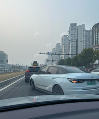 ����ѧ��������һ��ǰ���ʮ��·����Χ�����ˣ����ע����·��