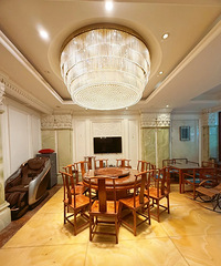 ǰ�����׸����ڵļң���˵��������װ������2000����