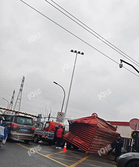 [ͻ��]�޸����ֱ�ײ�ˣ���������ֱ�Ӳ�û�ˡ�