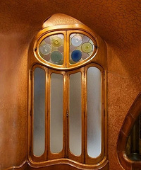 ���ڴ�����ǽ�����ƣ��������ֵ�...