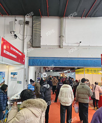 �ֱ���ү����ռ���ˣ���չ��������ںö��˰���