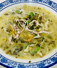 ����ѩ����˿���ļ�ǿ���������û����صı�����ݰ�