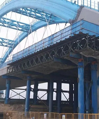 ��ɽ���������ˣ����������ش����깤��