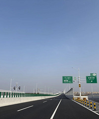 ��������·�������ձջ������������ײ⣺ʻ��ȫ�̴�Լ15����