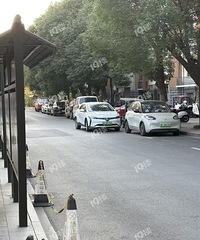 С����ʮ�ֿڼ����Ѿ��г�ͣ������»�����ͣ���б�����ô����