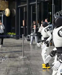 ���ܻ����ˣ����Ϻ��桰�ˡ��ˣ�