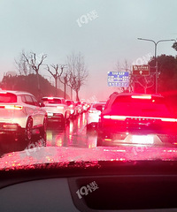 ���Ӧ�ö�½�������˰ɣ��о������ֿ�ʼ�³�����