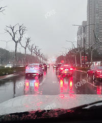 ���Ӧ�ö�½�������˰ɣ��о������ֿ�ʼ�³�����