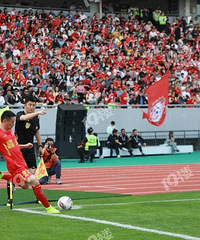 ����Խ������Ļս������1��0սʤ���ݣ�