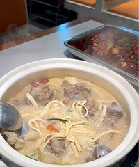 ������������ȥ�Ե��ϵ꣬��Ʒ�ܷḻ��������ʳӦ�о���