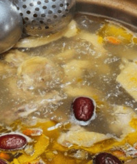 �ڼ��ˣ����˻���ȥ�Ե�һ�Ҽ��ң���ĺ���