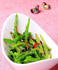 "豆豉烤苦瓜"