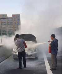 ���ٰ���������·��˽�ҳ���ȼ ����˾��������Ԯ