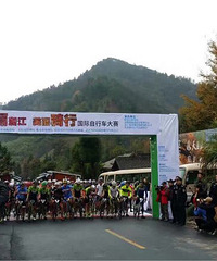 �������㽭�� �������г���������Ŀɽ��ǹ