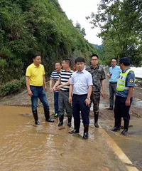 ���ꡰ�ȡ��ۣ�ֱ���ٰ���ͨ���յ�һ�ߣ�