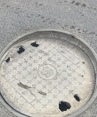 【小金跑现场】第186期 蟠龙路与城中街路口窨井盖破损已修复
