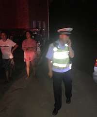 С���ſ�ͨ������ ����С������콵